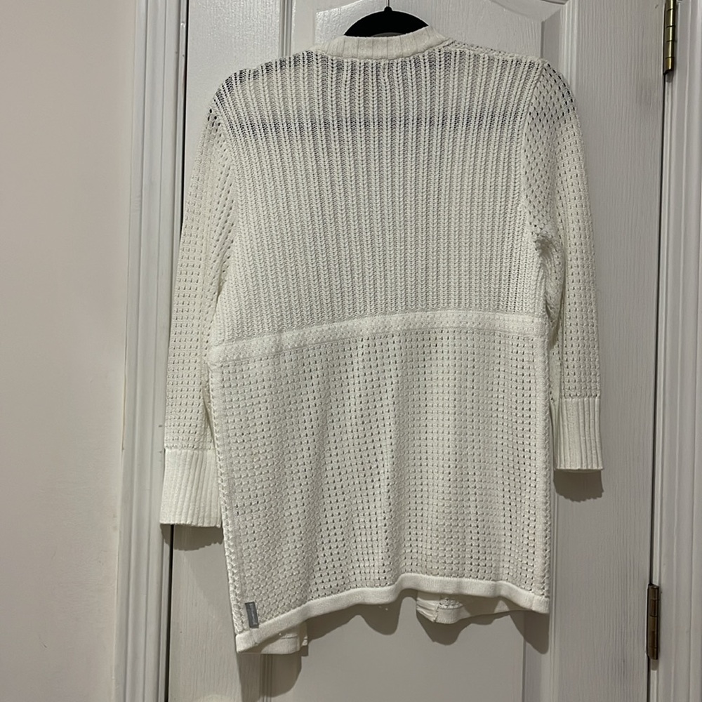 Woolrich coverup size small EUC - Picture 2 of 3